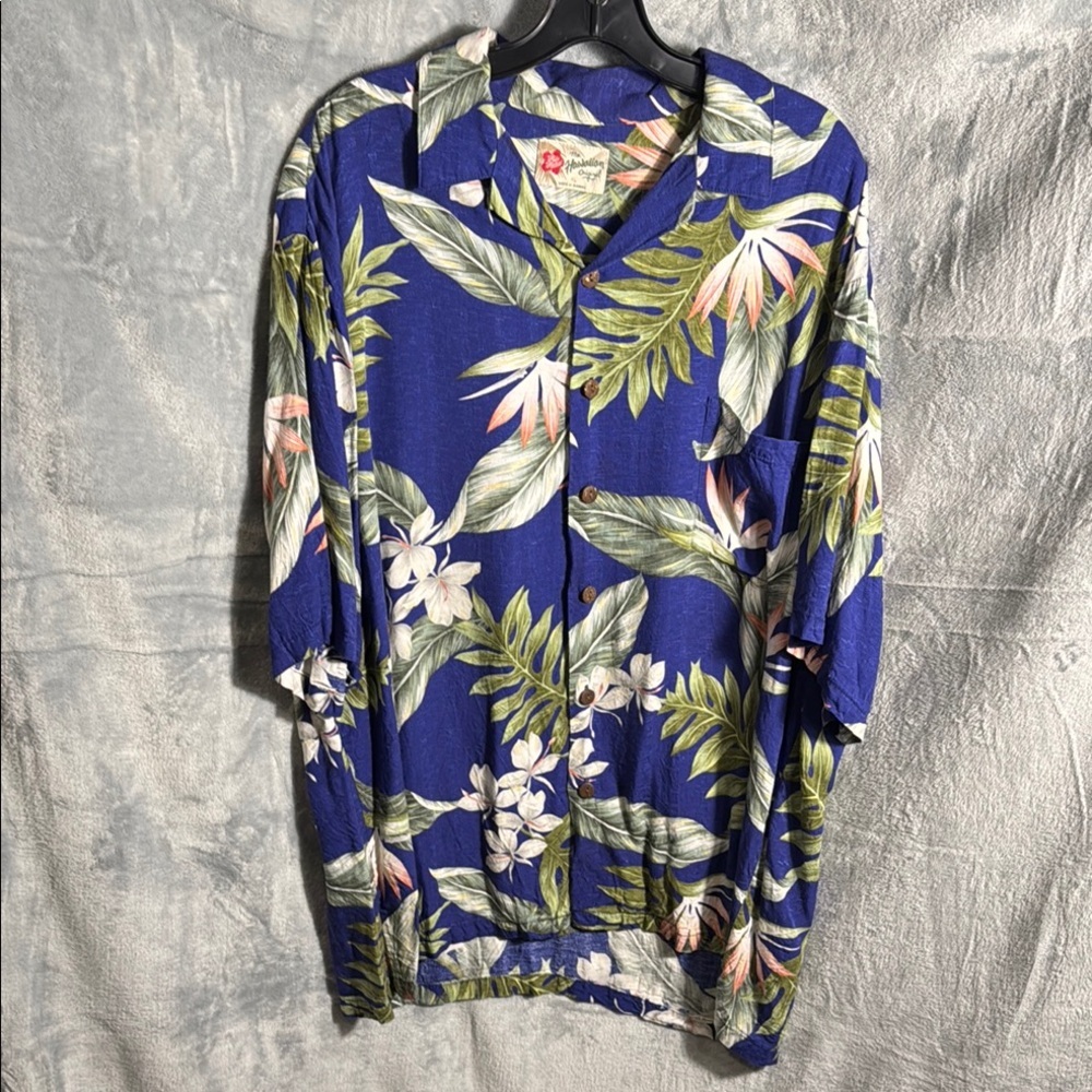 Hilo Hattie Hawaiian Floral Shirt men’s size xl made in Hawaii
